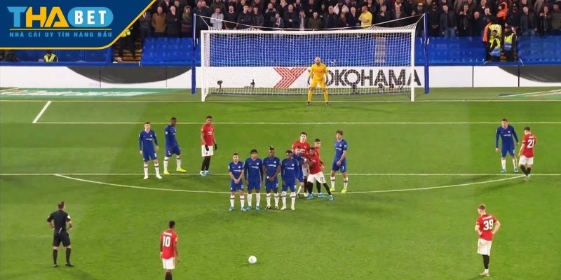 Giải mã về thuật ngữ đá phạt gián tiếp bóng đá 